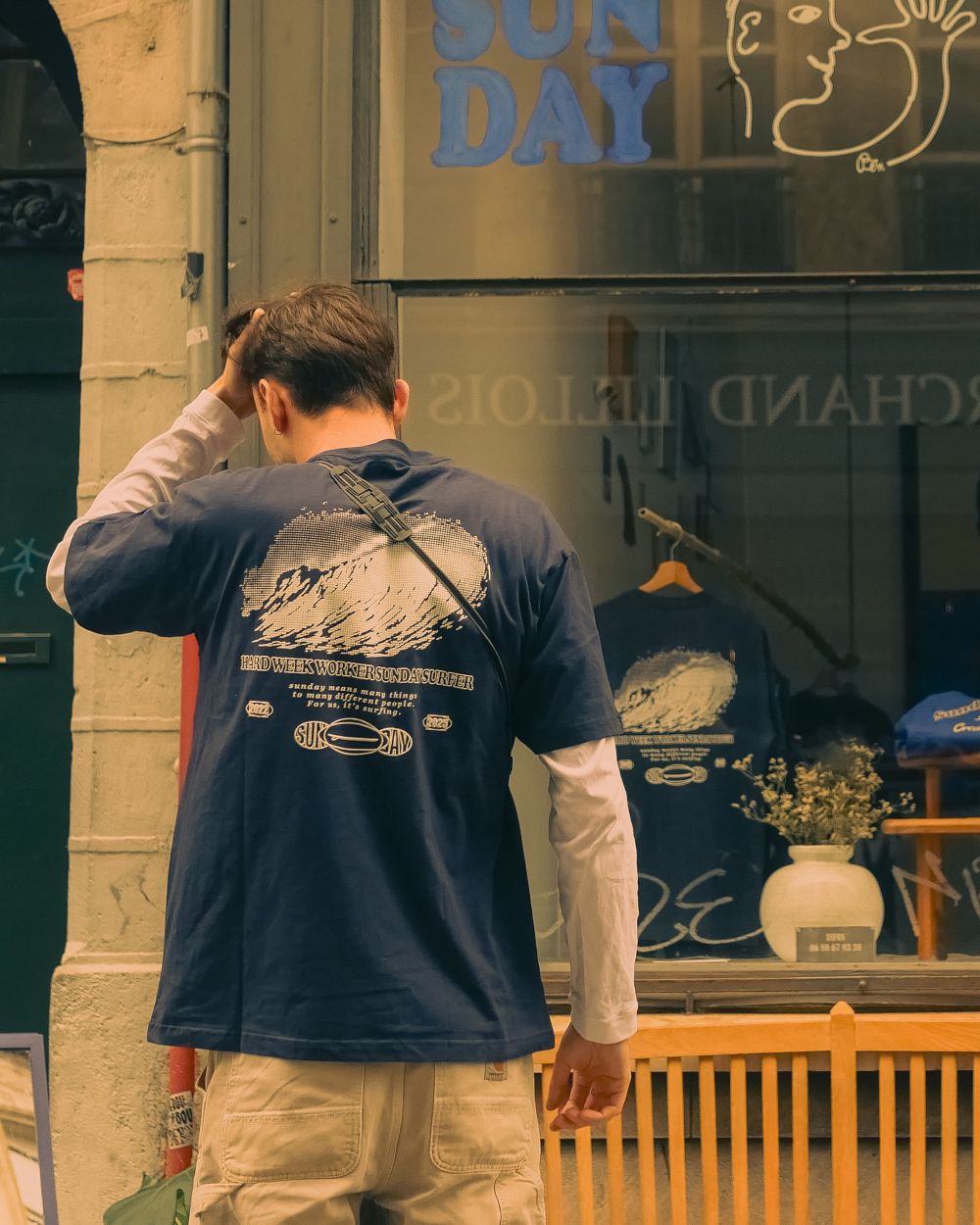 SUNDAY SURFER TEE